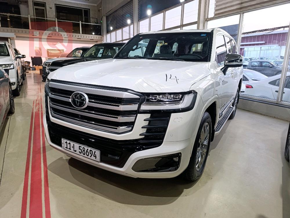 تويوتا لاندكروزر